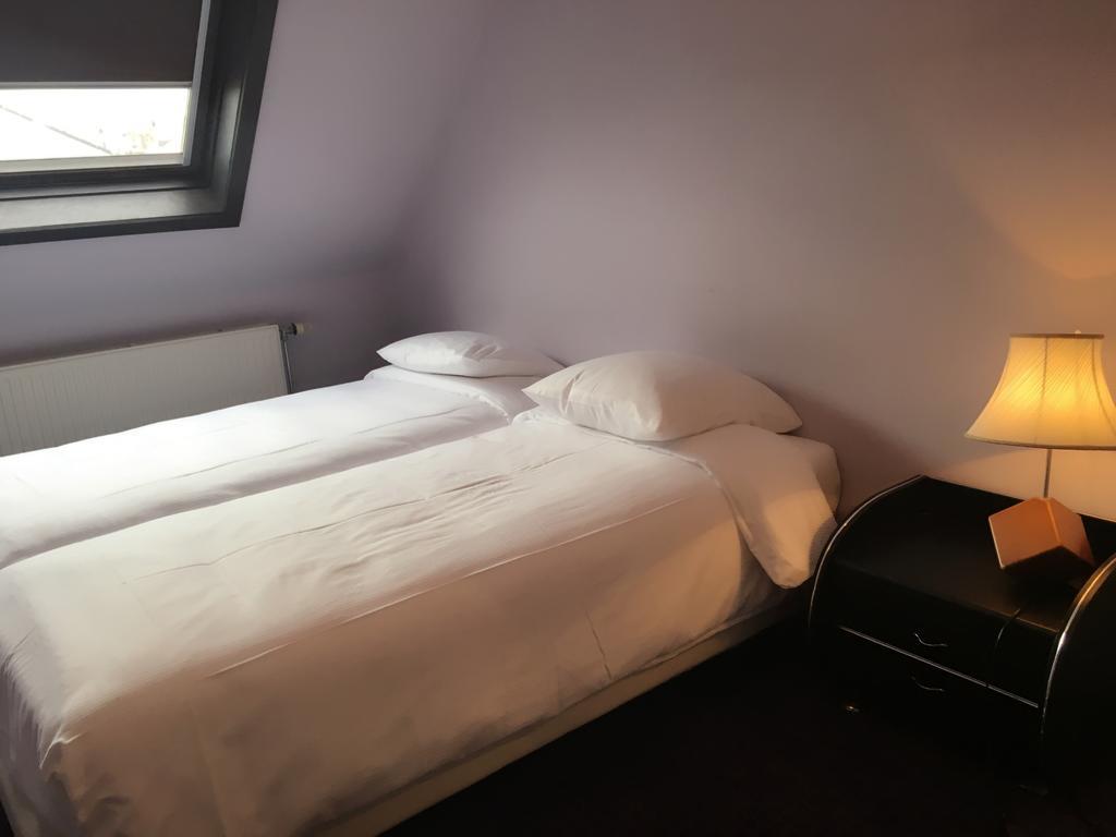 Hotel Claridge บลังเคนเบอร์เก ภายนอก รูปภาพ