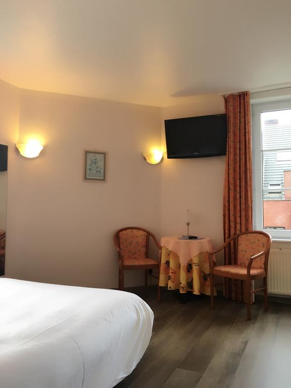 Hotel Claridge บลังเคนเบอร์เก ภายนอก รูปภาพ